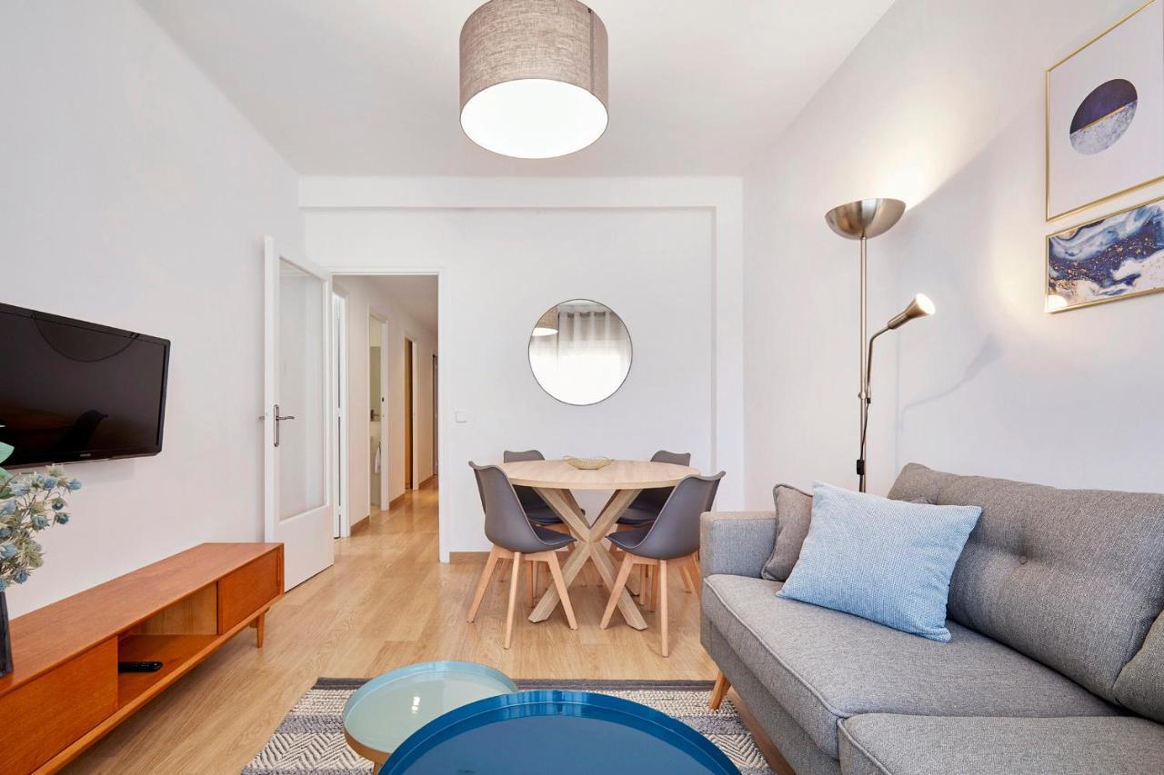 Fisa Rentals Aribau Barcelona Exterior foto