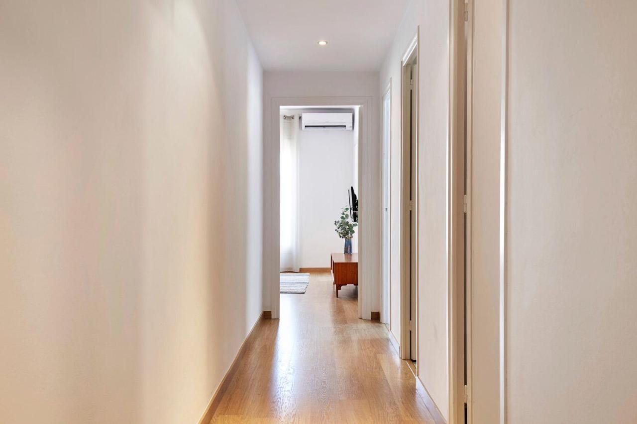 Fisa Rentals Aribau Barcelona Exterior foto